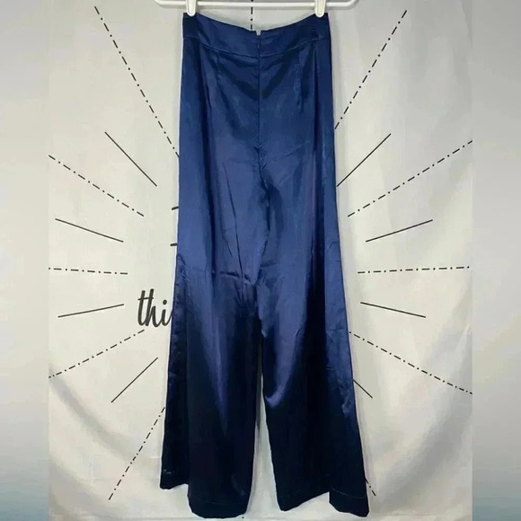 House of Harlow 1960 x REVOLVE Charlie Wide Leg Pant in Navy - Picture 6 of 9